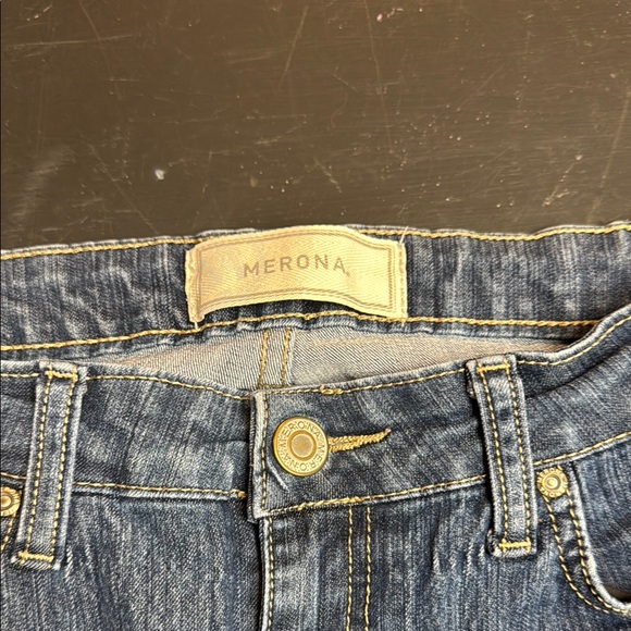 Merona Cuffed Capri Blue Jeans - Picture 3 of 8